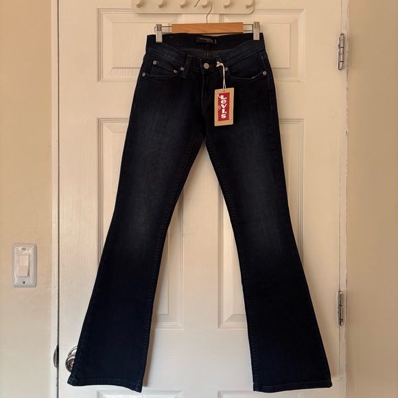 Levi's 524 Too Superlow Bootcut Dark Wash Jeans - Size 0M - Picture 1 of 8